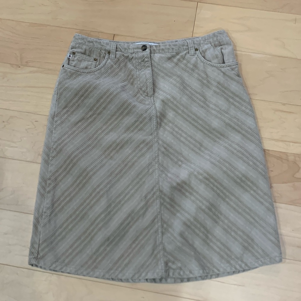 Tommy Hilfiger vintage corduroy skirt